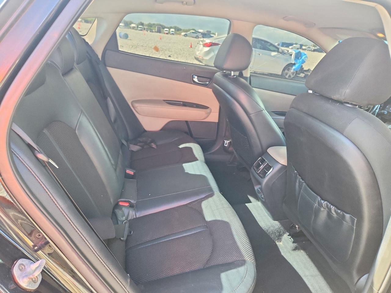 Kia Optima Ex