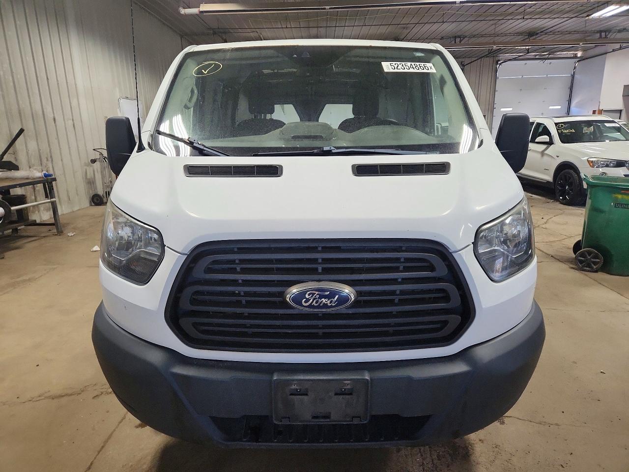 Ford Transit T-250