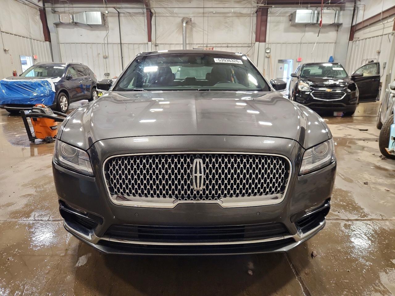Lincoln Continental Reserve
