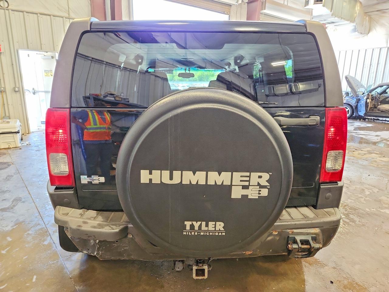 HUMMER H3