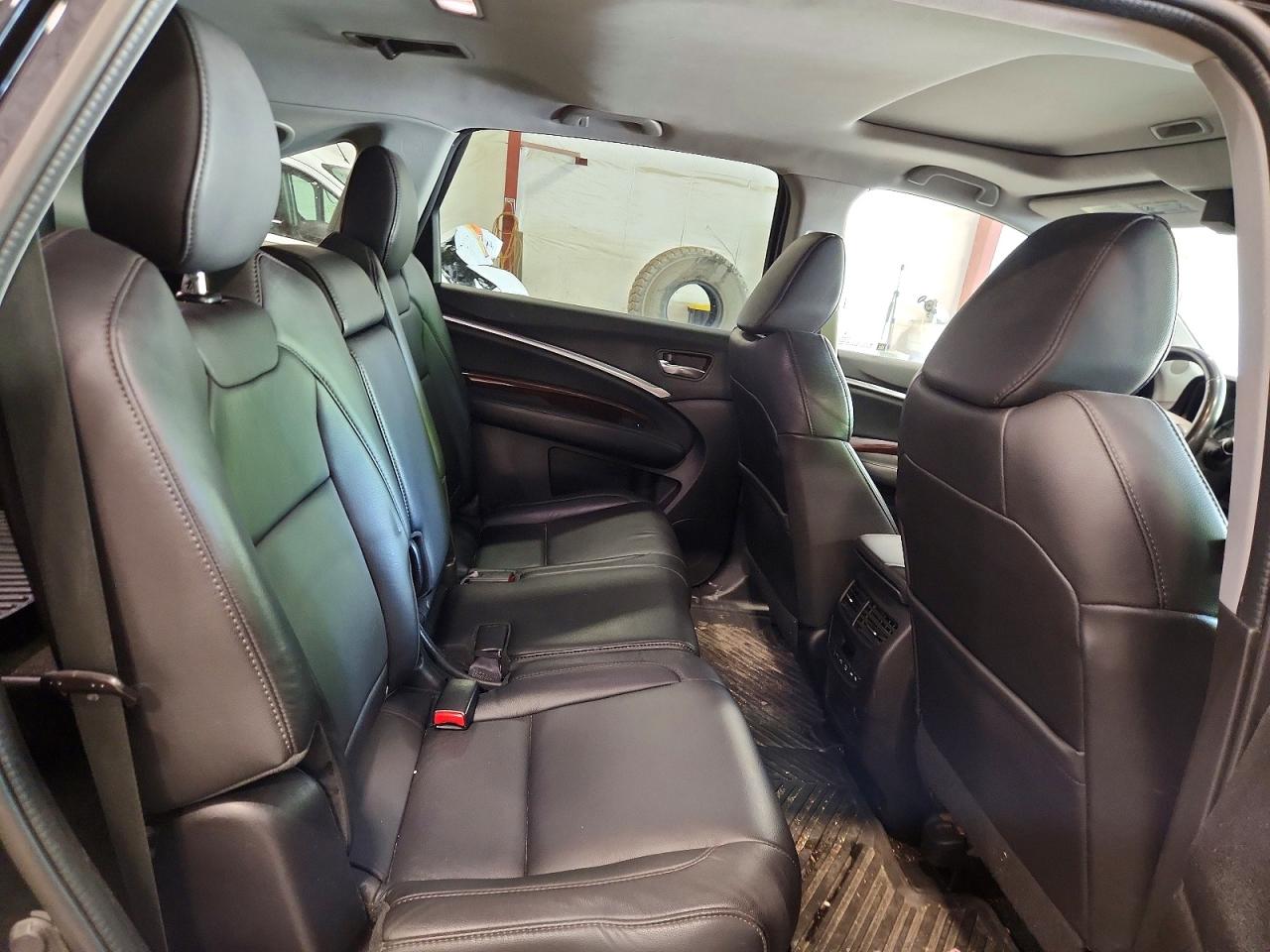Acura MDX Technology