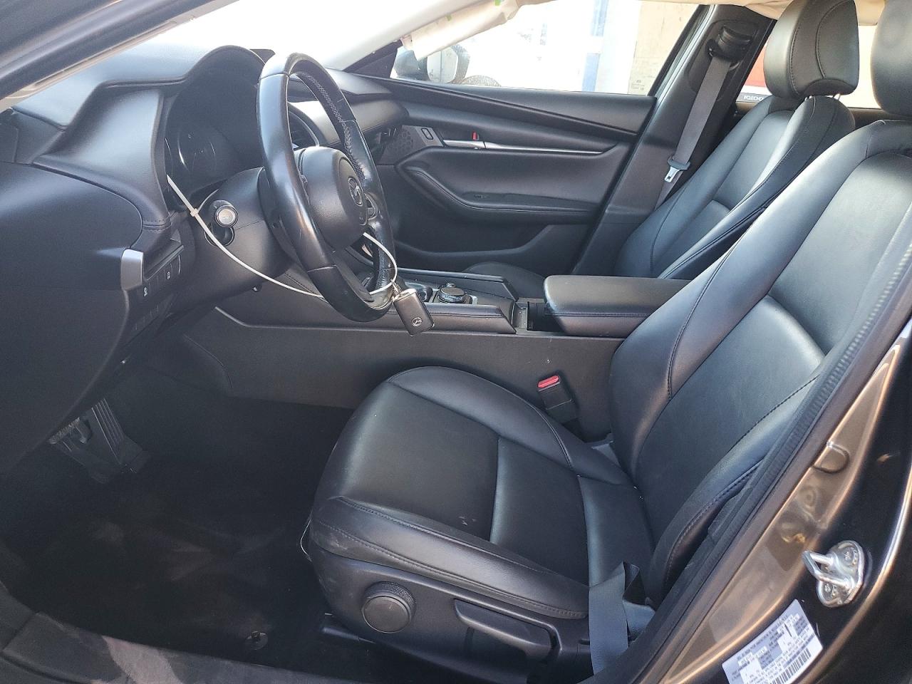 Mazda 3 Select