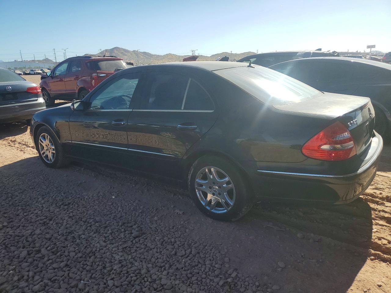 Mercedes-Benz E-Class 320