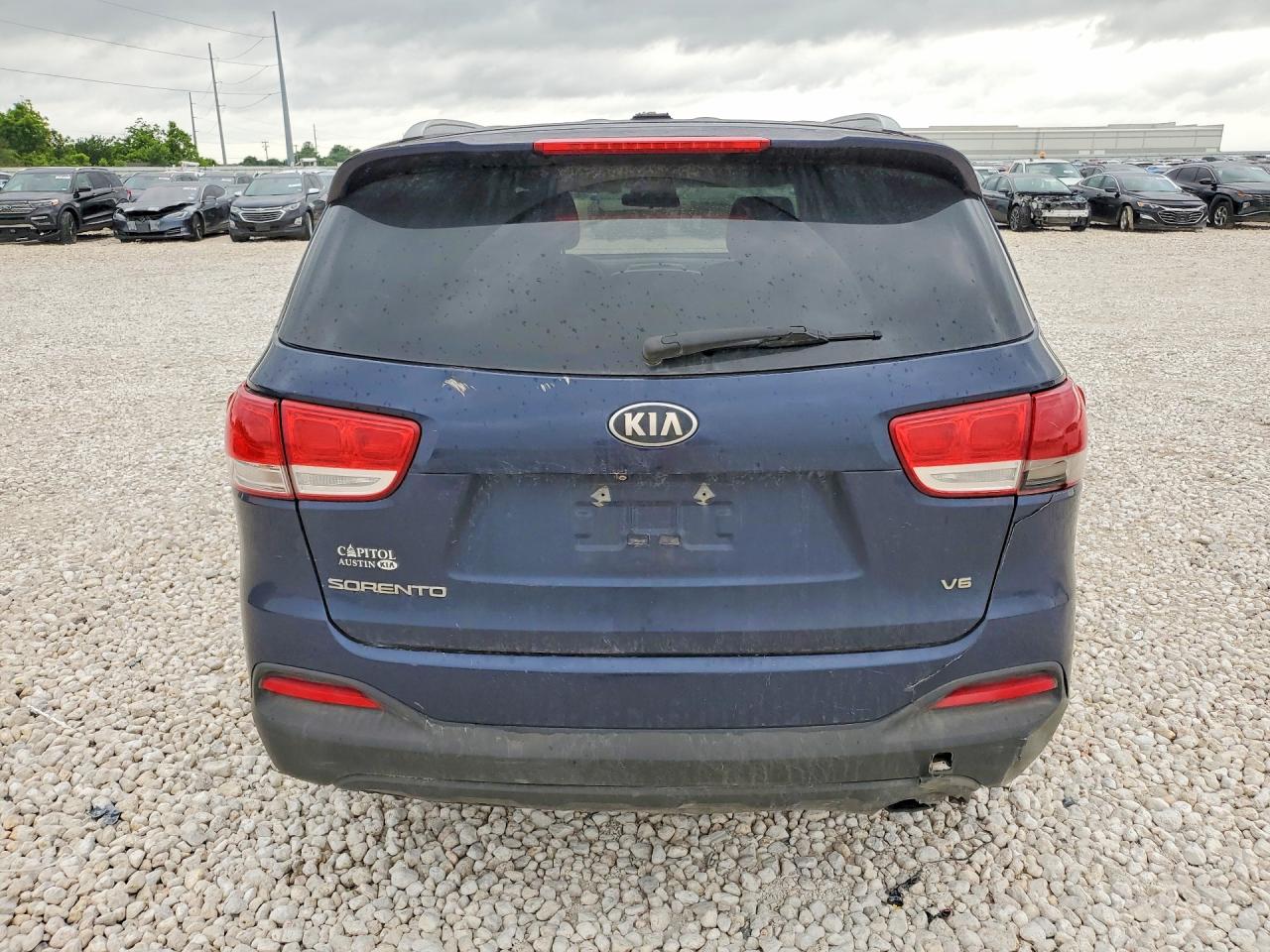 Kia Sorento Lx V6