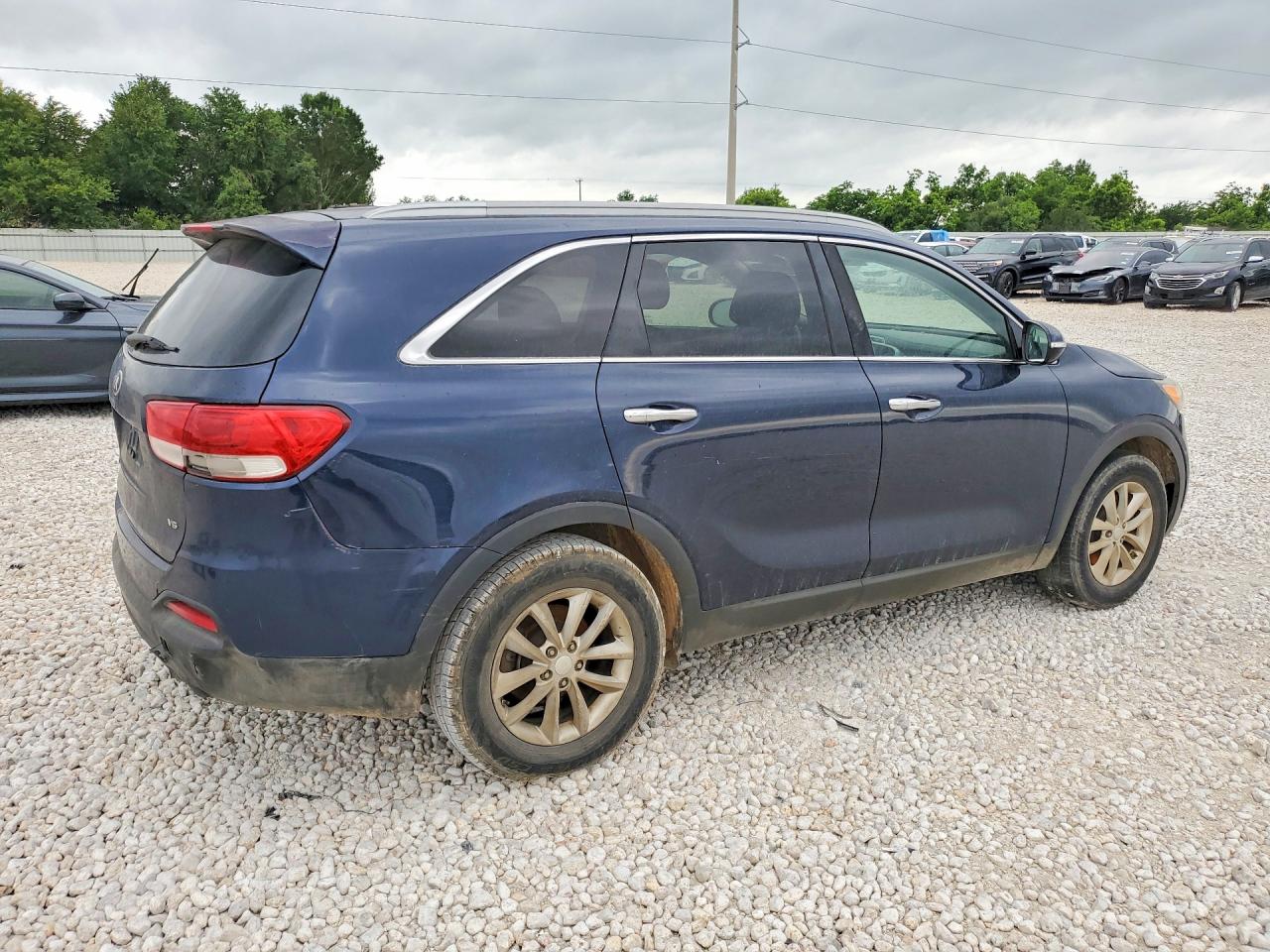Kia Sorento Lx V6