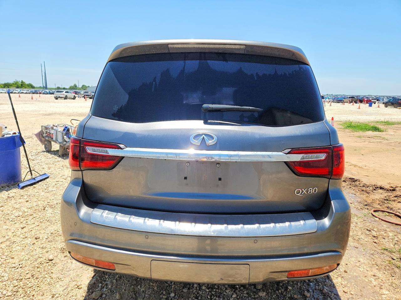 INFINITI Qx Luxe