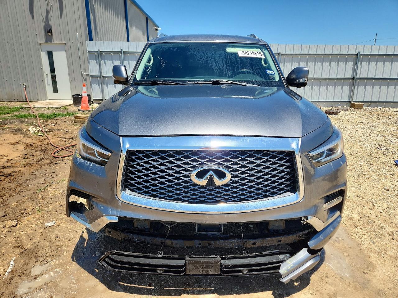 INFINITI Qx Luxe