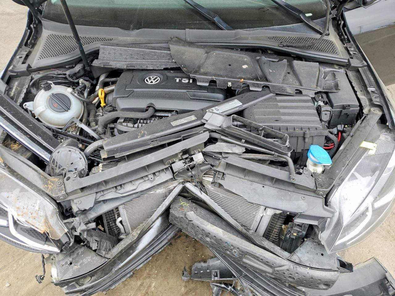 Volkswagen Golf S