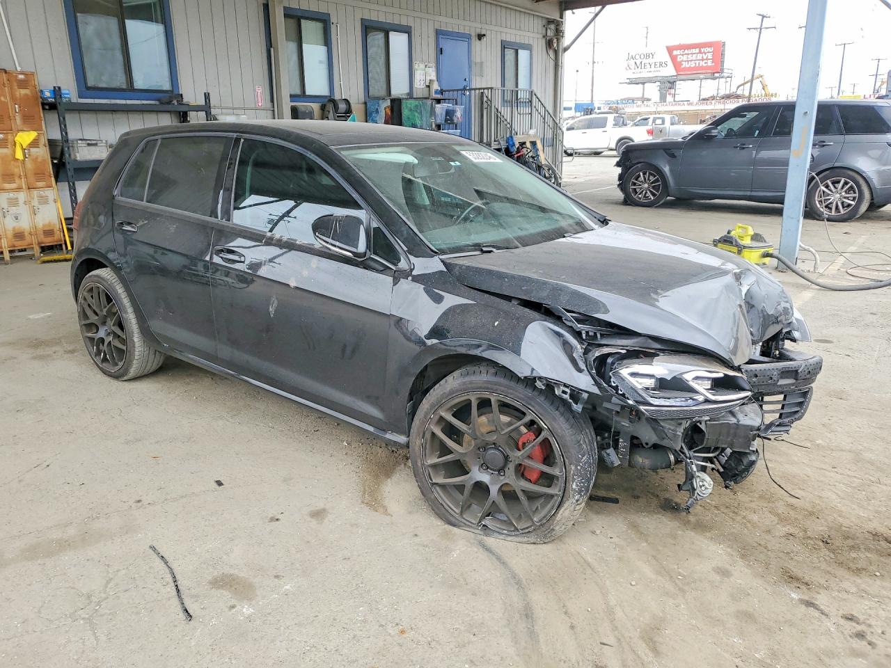 Volkswagen Golf S