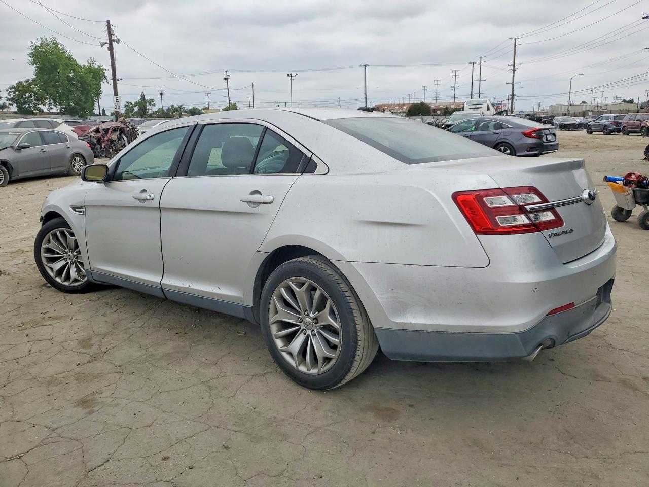 Ford Taurus Limited