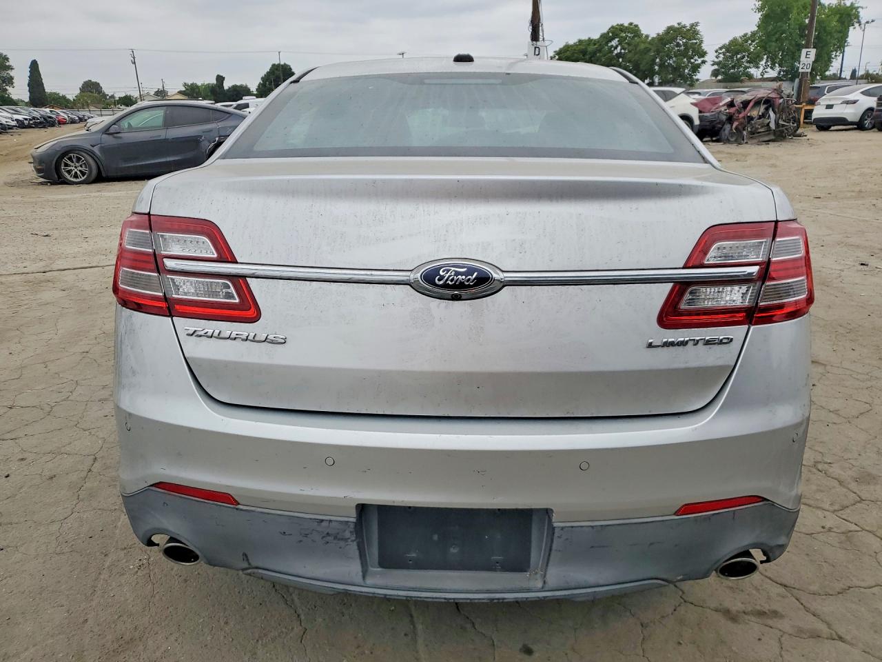Ford Taurus Limited