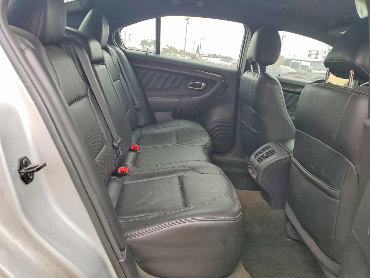 Ford Taurus Limited