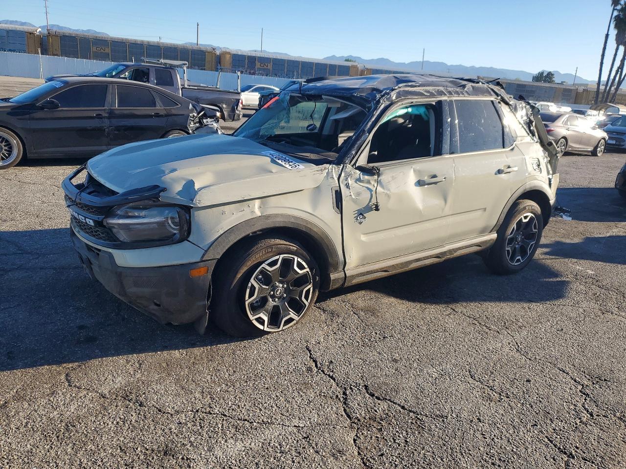 Salvage Ford Bronco Image
