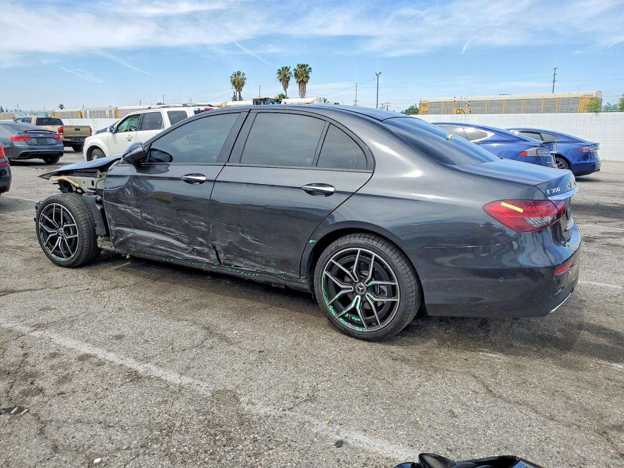 Mercedes-Benz E-Class 350