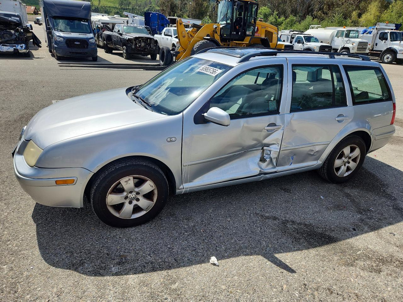 Salvage Volkswagen Jetta Image