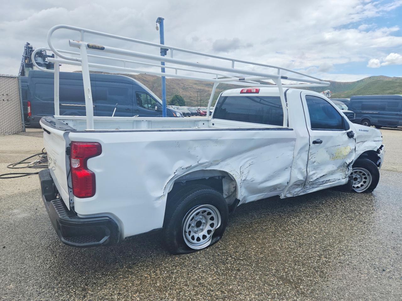 Chevrolet Silverado C1500