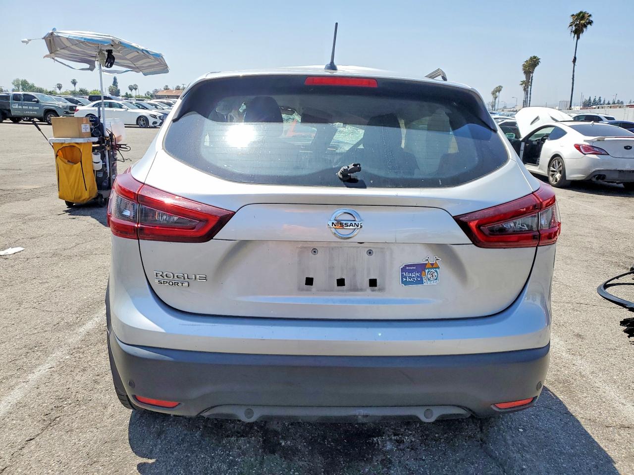 Nissan Rogue S