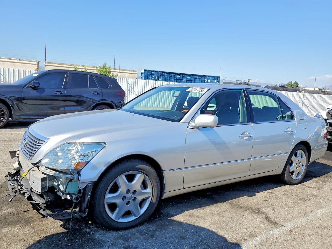 Salvage Lexus LS Image