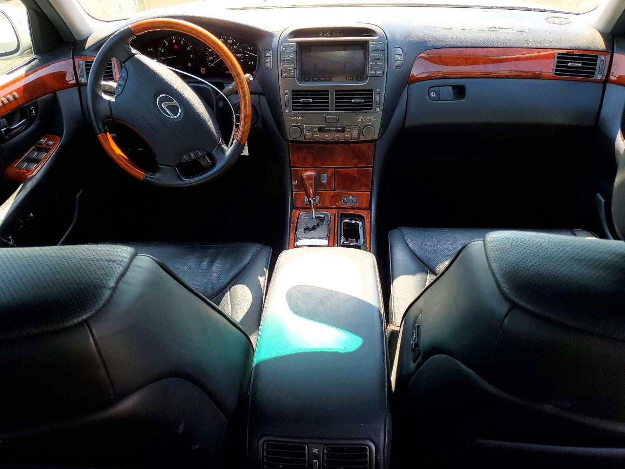 Lexus LS 430