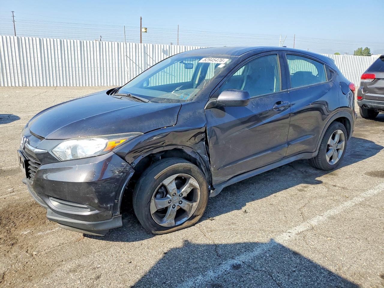 Salvage Honda HR-V Image