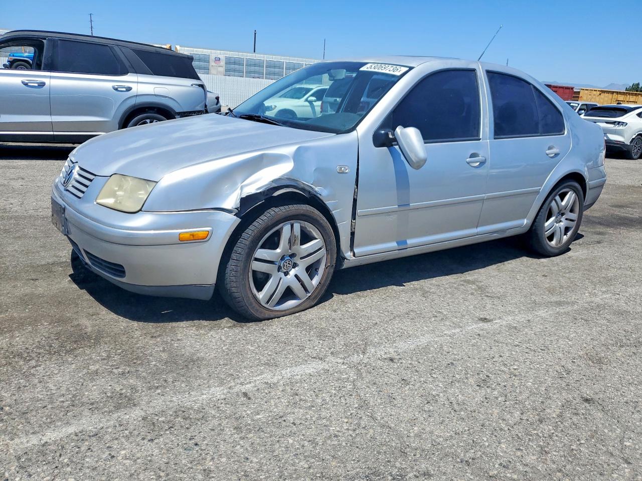 Salvage Volkswagen Jetta Image