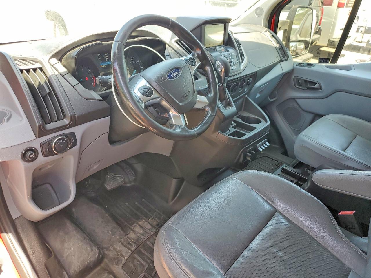 Ford Transit T-250