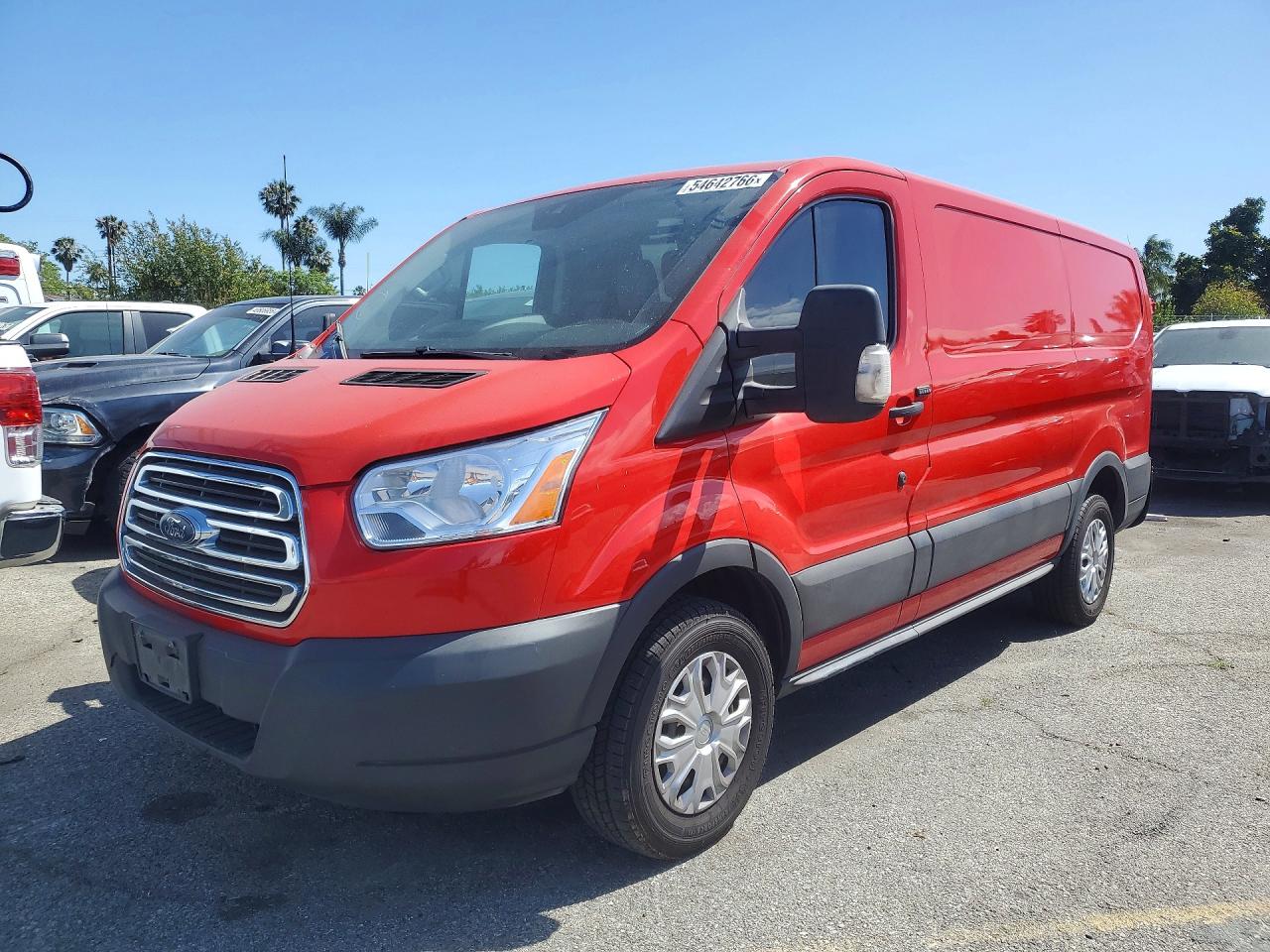 Salvage Ford Transit Image