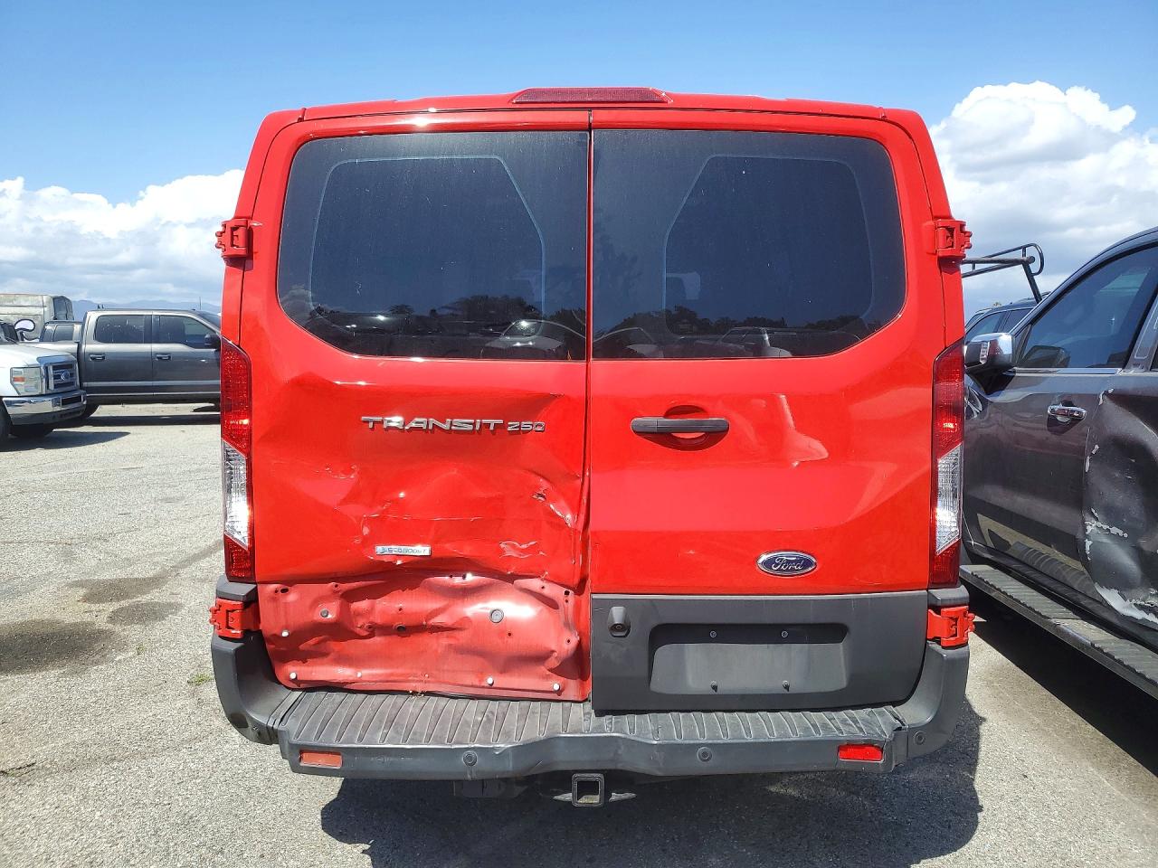 Ford Transit T-250