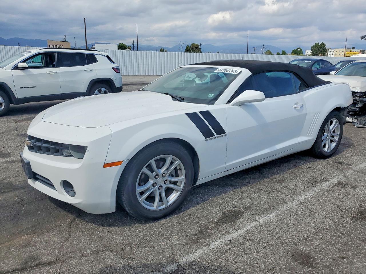 Salvage Chevrolet Camaro Image