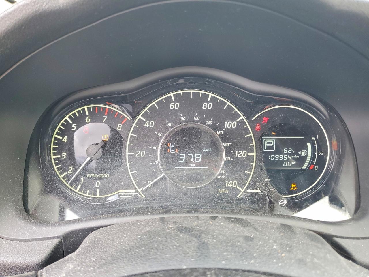Nissan Versa Sv
