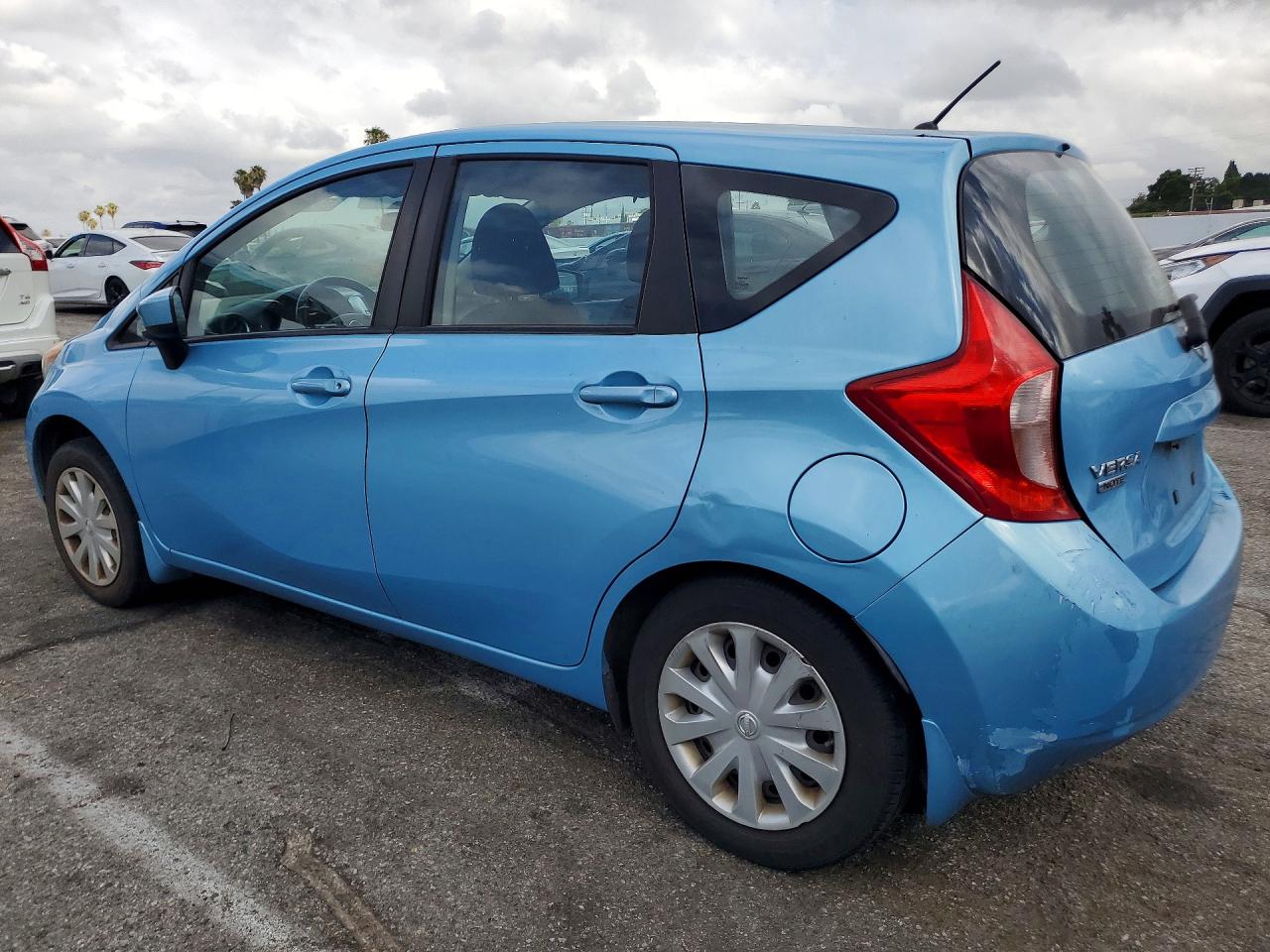 Nissan Versa Sv