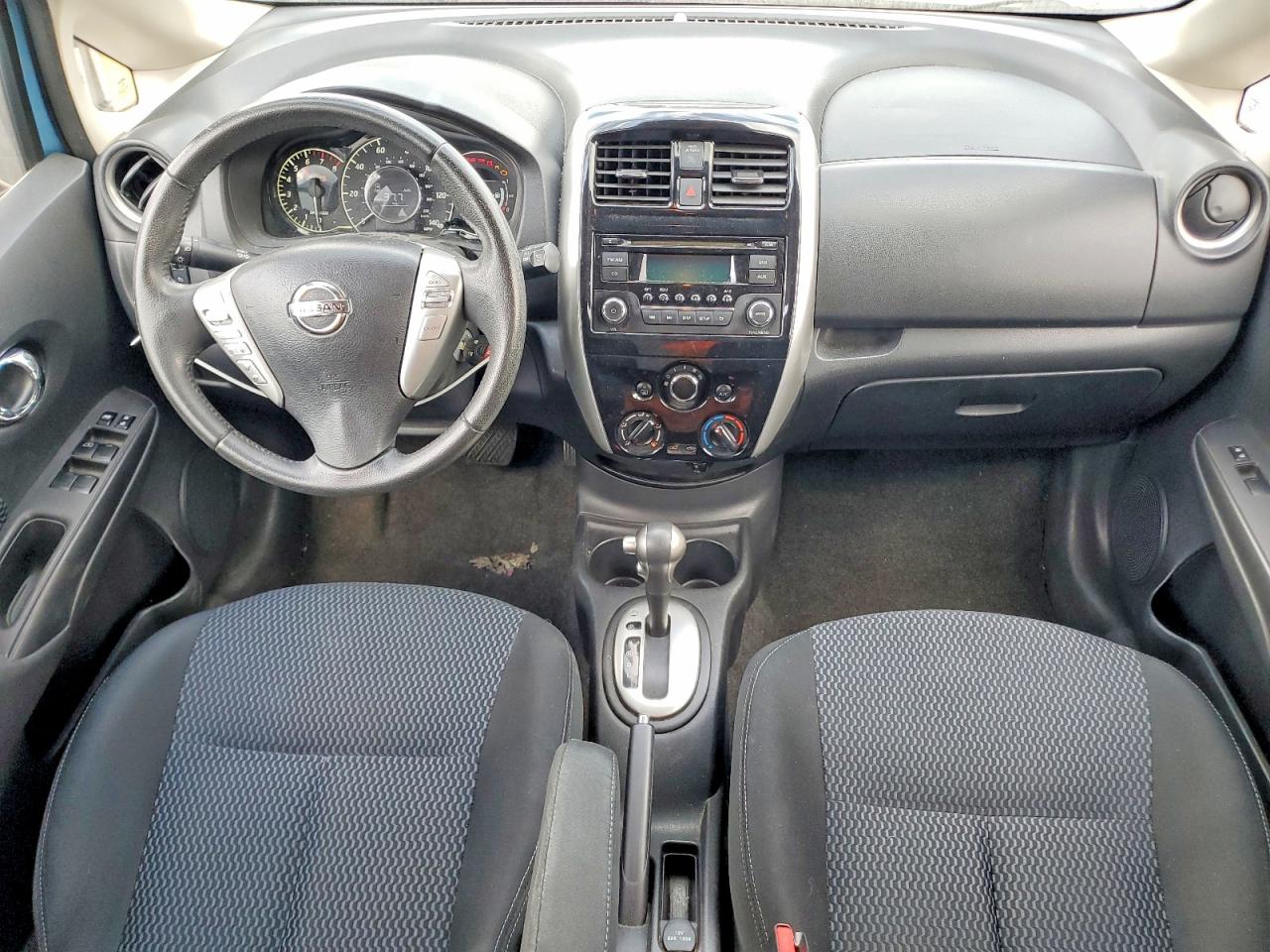 Nissan Versa Sv