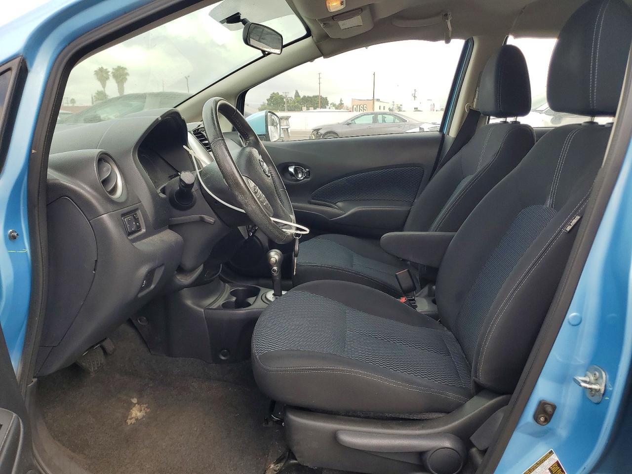Nissan Versa Sv