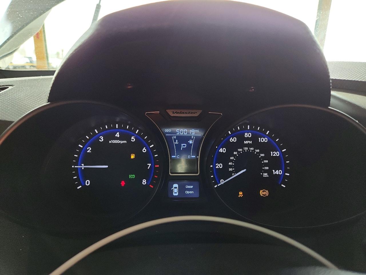 Hyundai VELOSTER Turbo