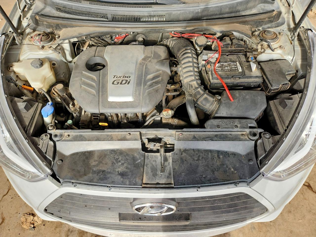Hyundai VELOSTER Turbo