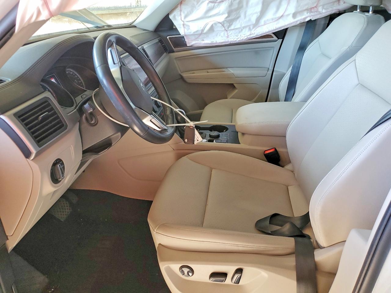 Volkswagen Atlas Se