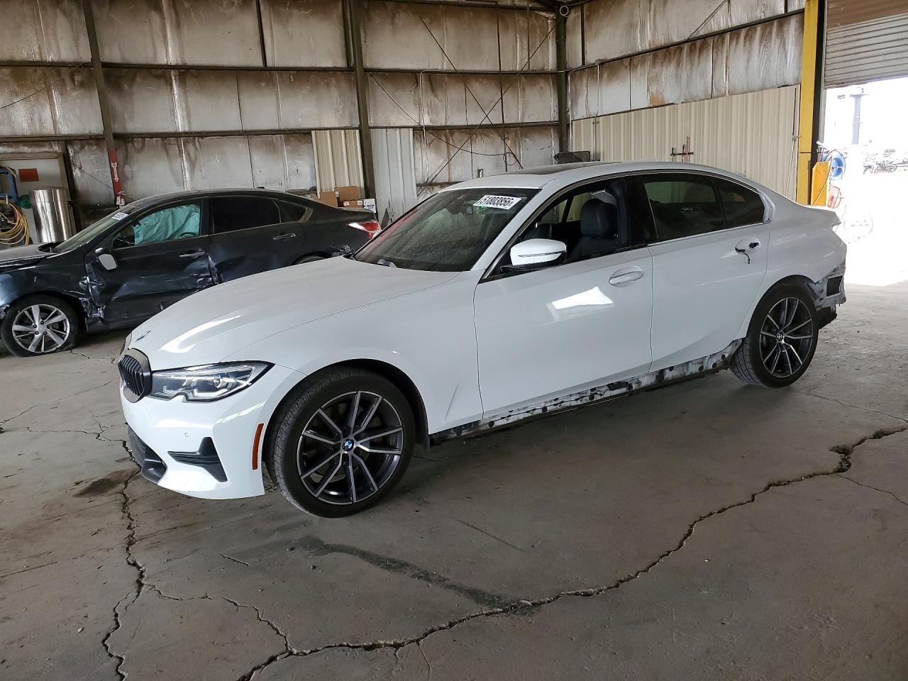 Salvage BMW 3 Series Image
