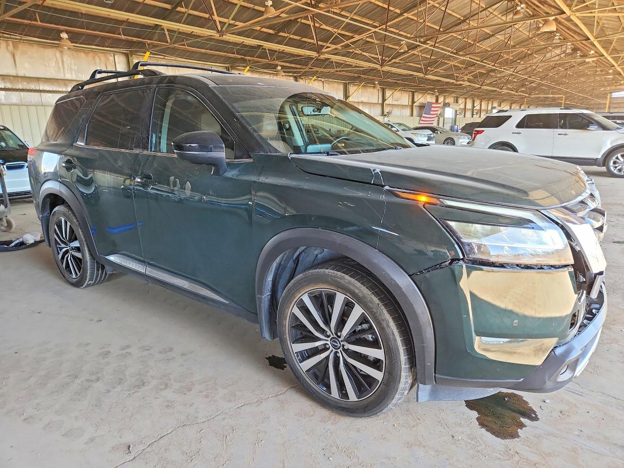 Nissan Pathfinder Platinum