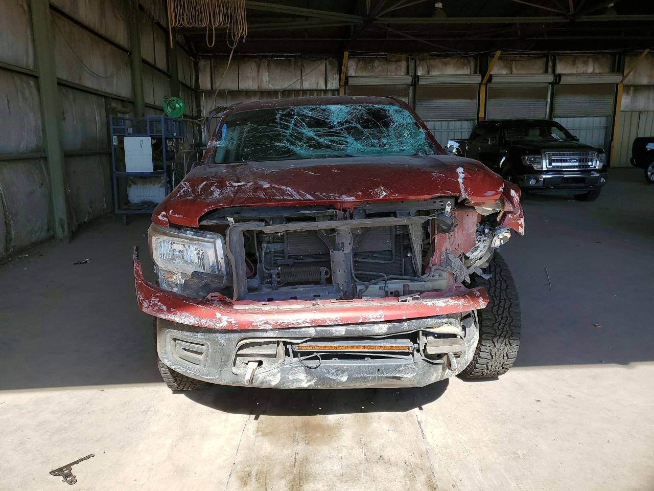 Nissan Titan S