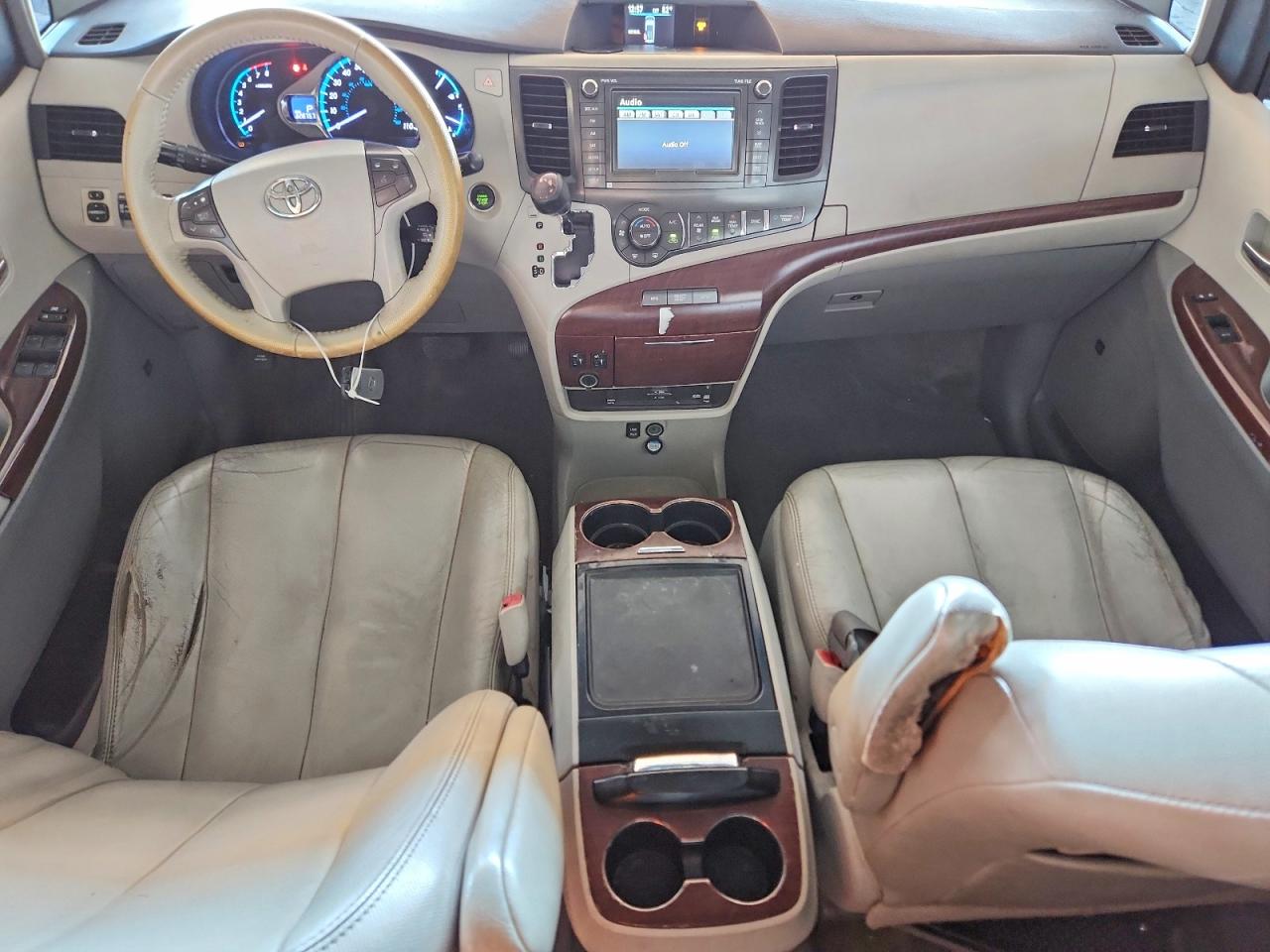 Toyota Sienna Xle 7-passenger