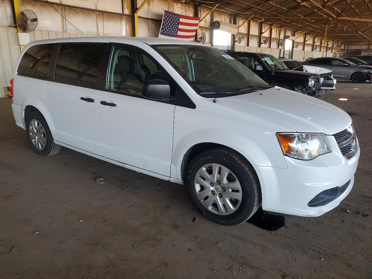 Dodge Caravan Se