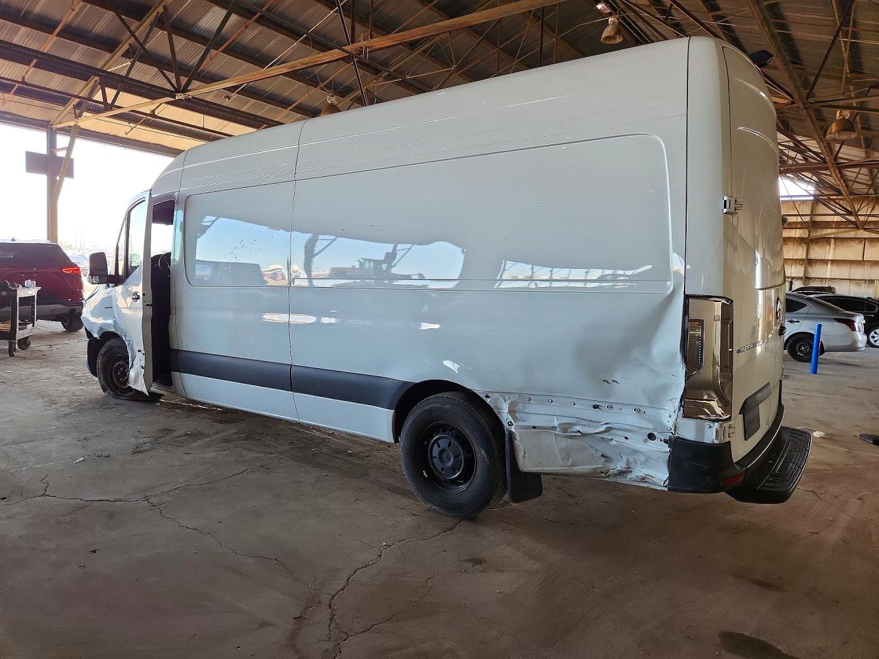 Mercedes-Benz Esprinter 2500