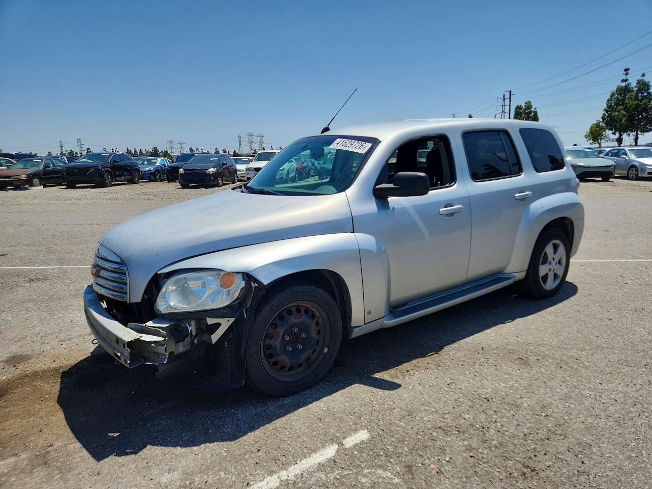 Salvage Chevrolet HHR Image