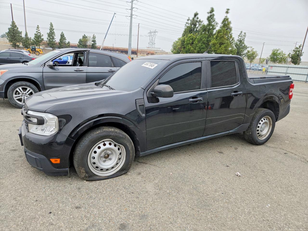 Salvage Ford Maverick Image