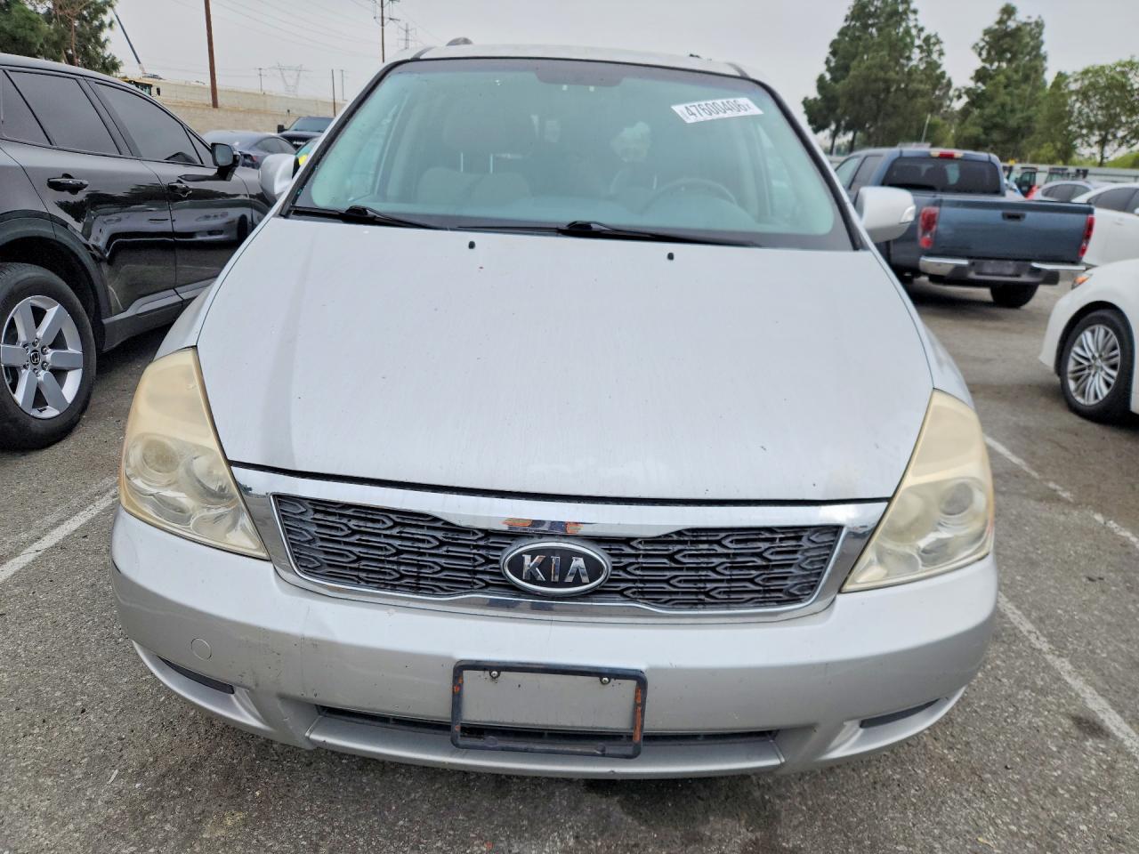 Kia Sedona Lx
