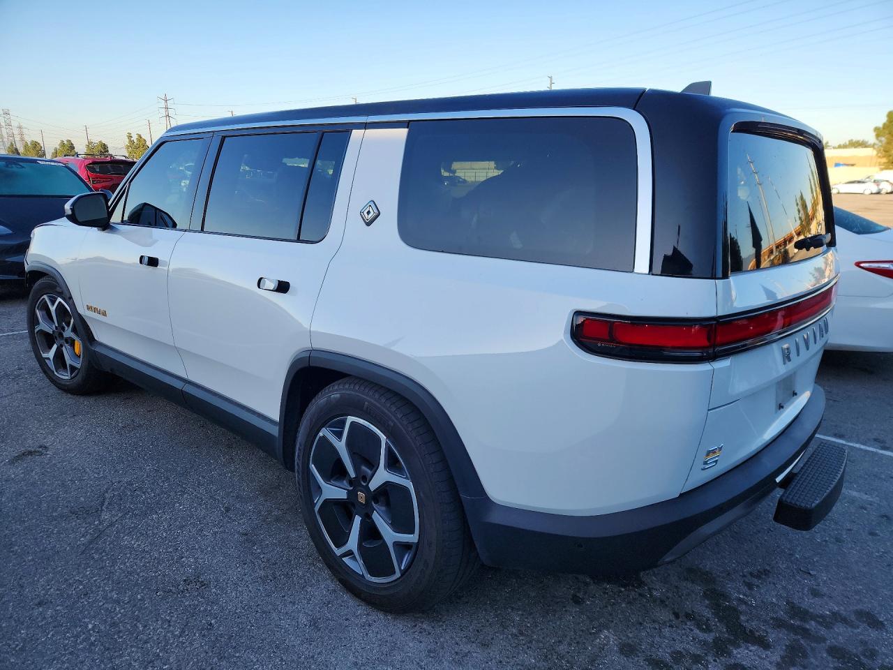 Rivian Ris Adventure