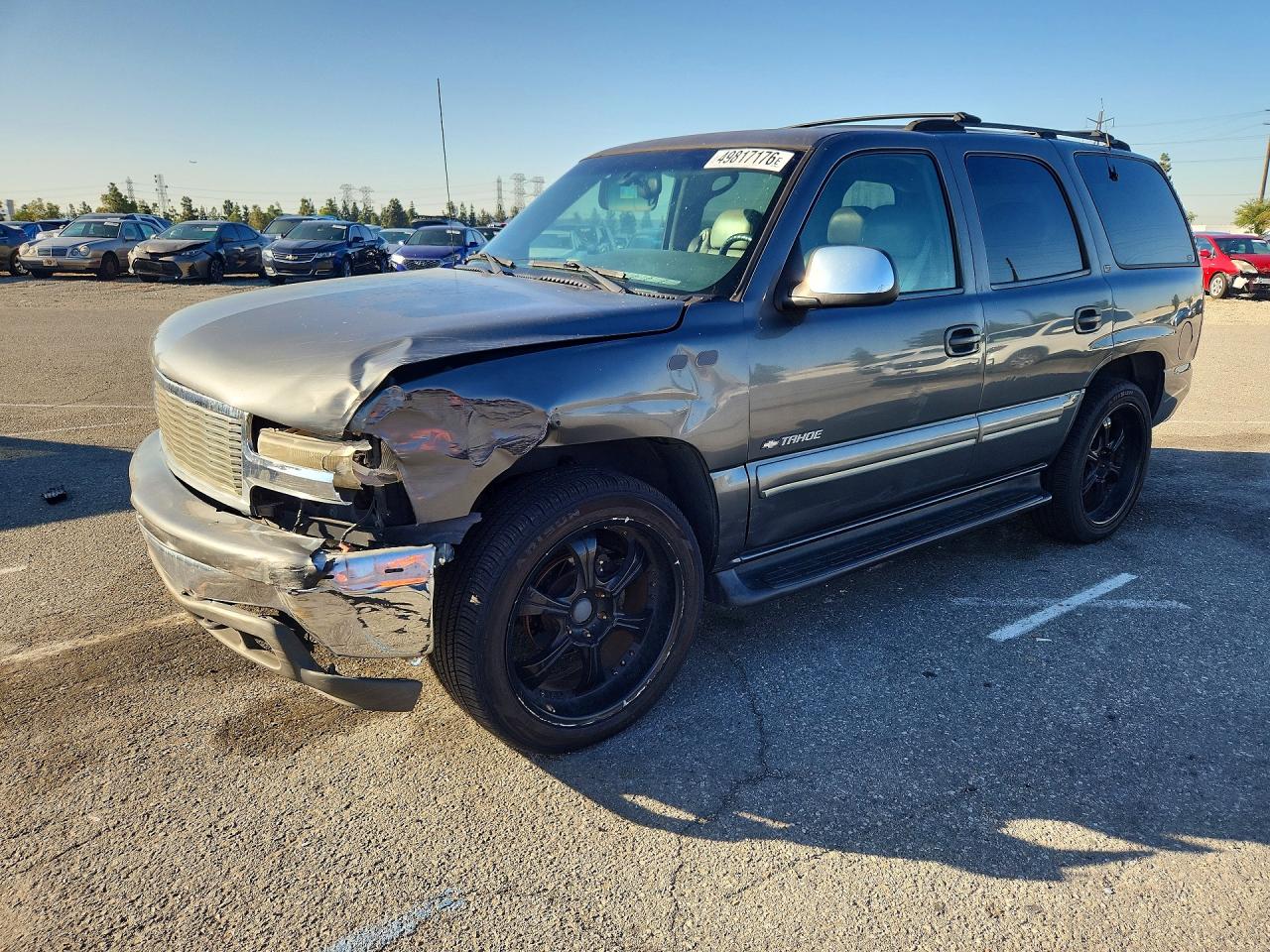 Salvage Chevrolet Tahoe Image