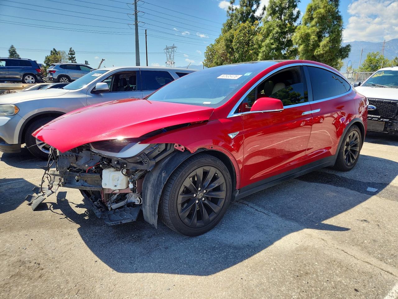 Salvage Tesla Model X Image