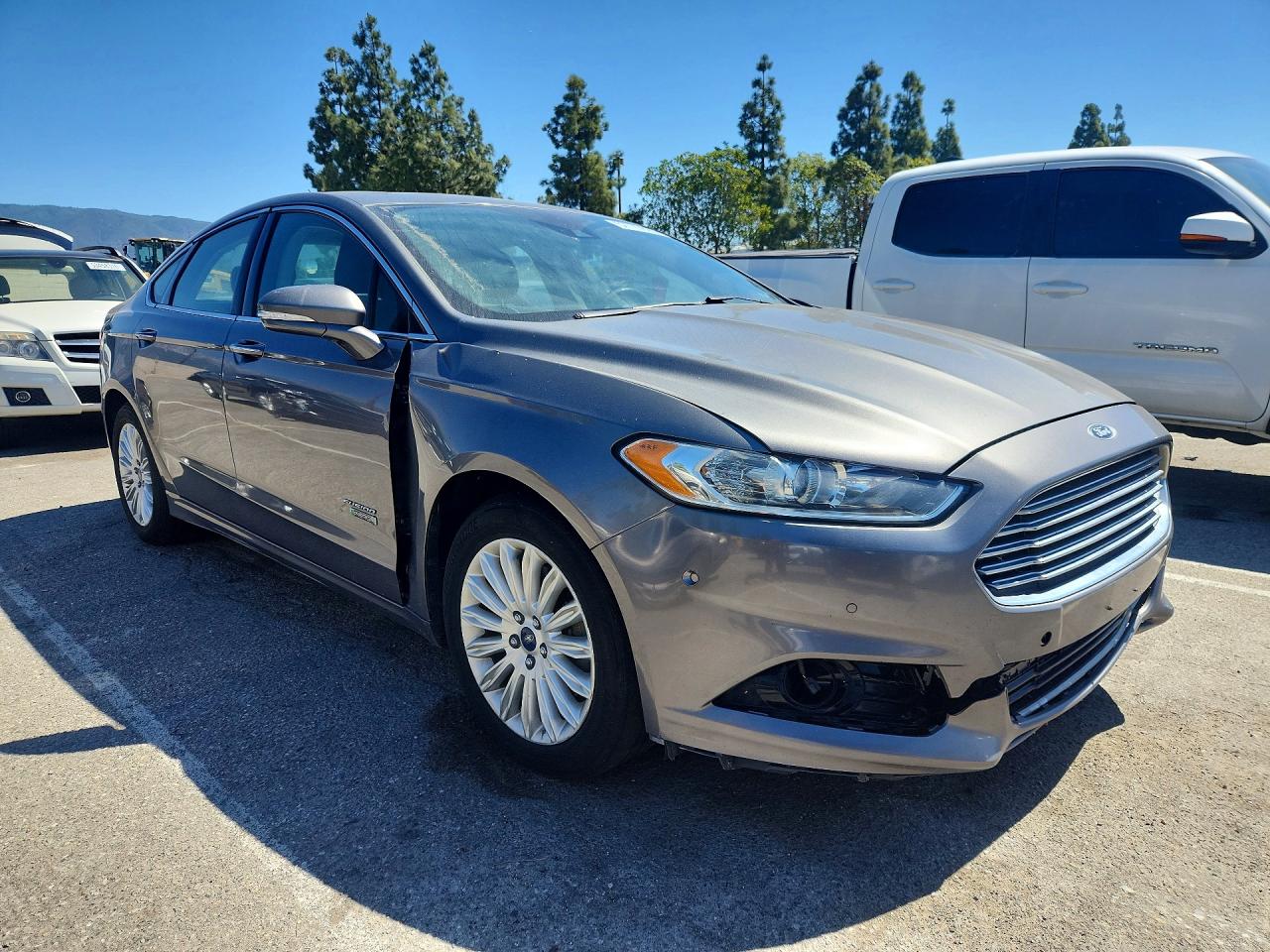 Ford Fusion Titanium Phev
