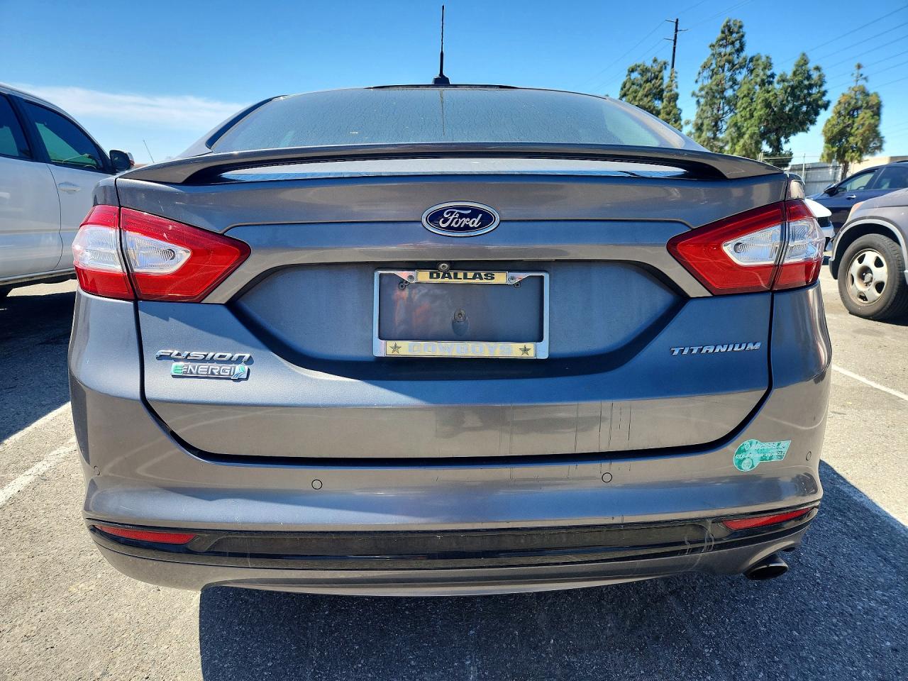Ford Fusion Titanium Phev